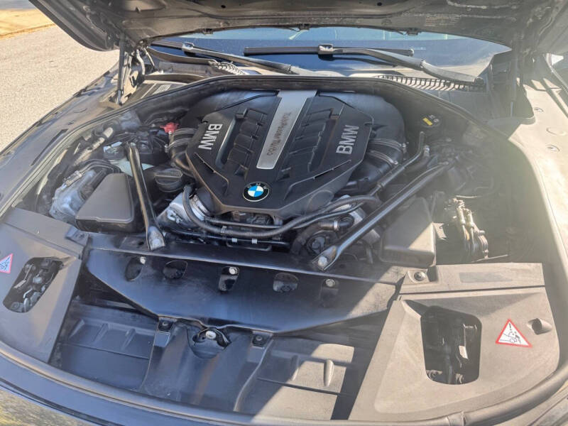 2015 BMW 7 Series 750i