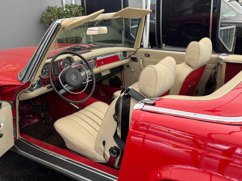 1969 Mercedes-Benz 280-Class