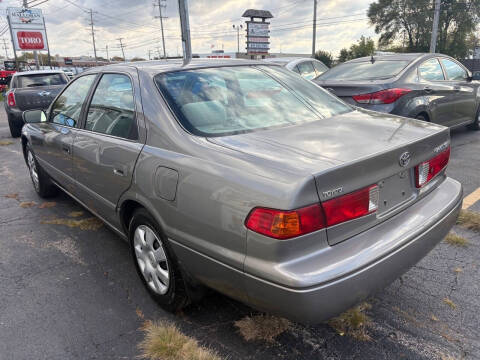 2000 Toyota Camry LE