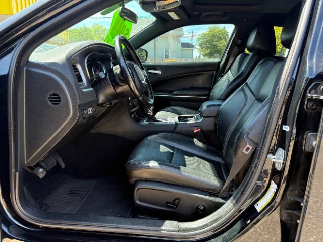 2019 Dodge Charger SXT