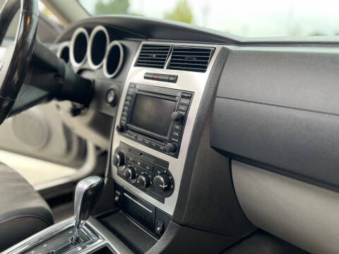 2006 Dodge Charger SRT-8