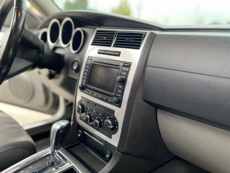 2006 Dodge Charger SRT-8