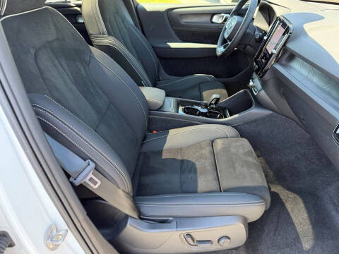 2023 Volvo C40 Recharge Twin Ultimate