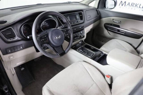 2015 Kia Sedona LX