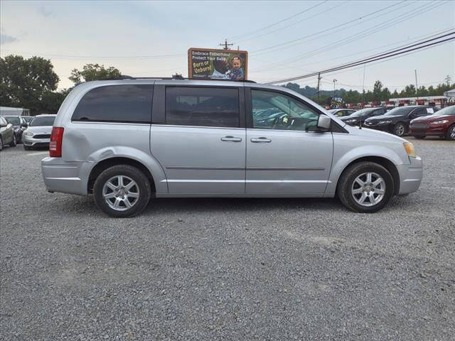 2009 Chrysler Town and Country for sale at Tri State Auto Sales in Cincinnati, OH