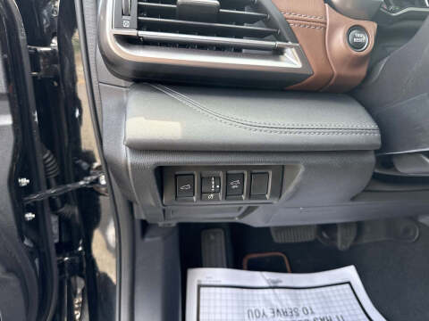 2023 Subaru Outback Touring