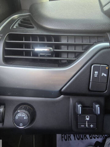 2017 Chevrolet Tahoe LS