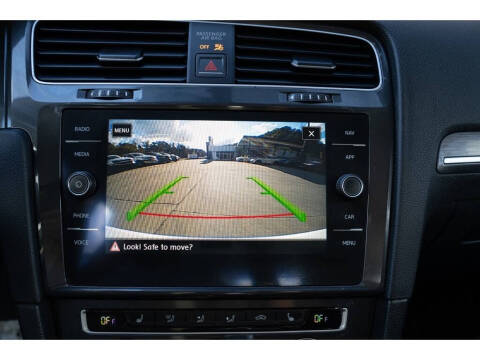 2017 Volkswagen e-Golf SEL Premium