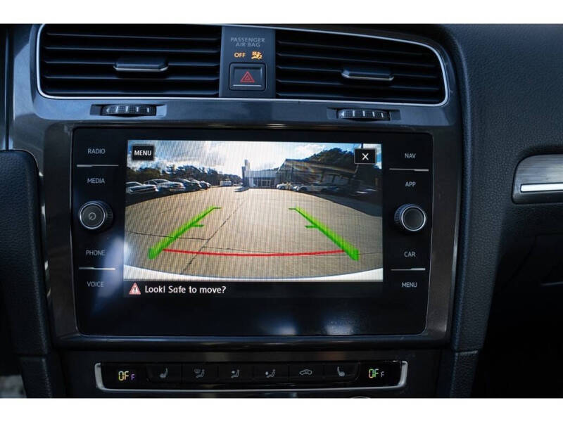 2017 Volkswagen e-Golf SEL Premium