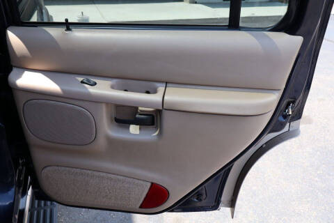 2000 Ford Explorer Eddie Bauer