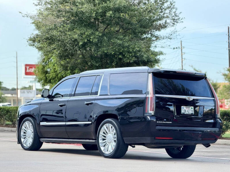 2018 Cadillac Escalade ESV Platinum