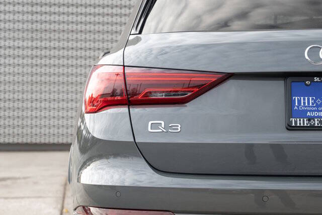 2025 Audi Q3 quattro S line Premium 45 TFSI