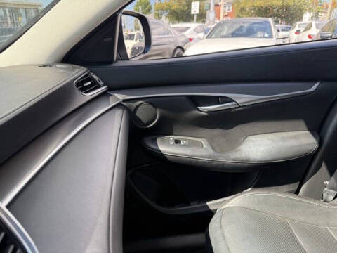 2022 Infiniti QX50 Luxe