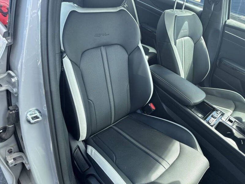 2025 Kia K5