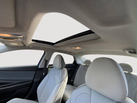 2023 Hyundai Elantra