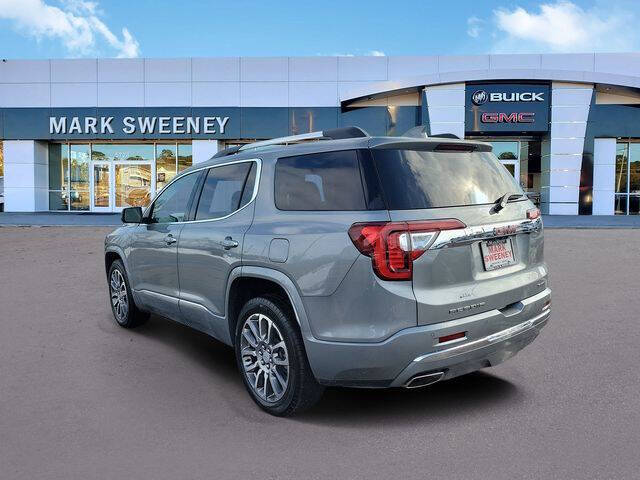 2023 GMC Acadia Denali