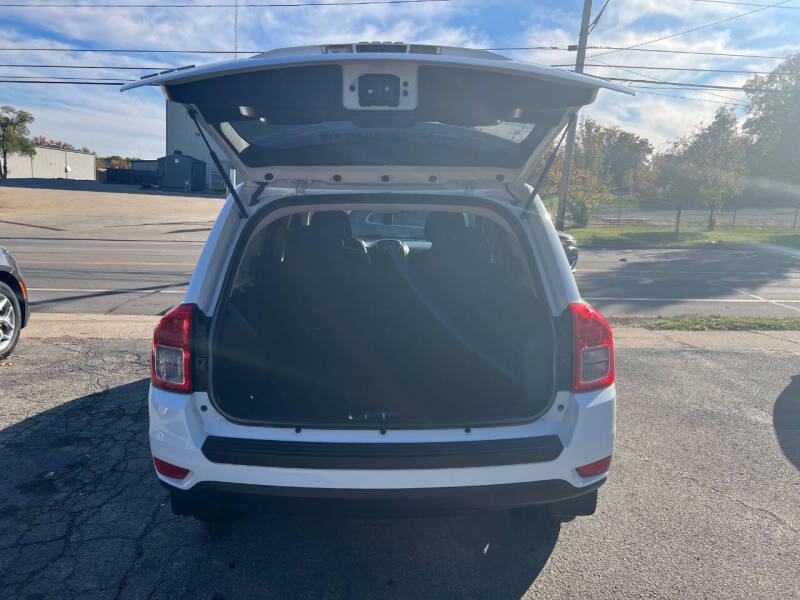2011 Jeep Compass Sport