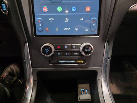 2023 Ford Edge Titanium