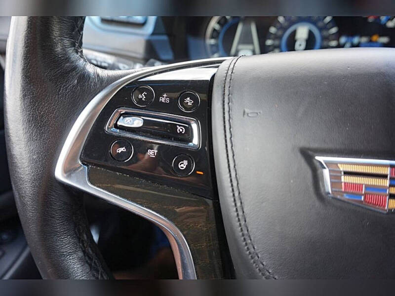 2019 Cadillac Escalade Platinum