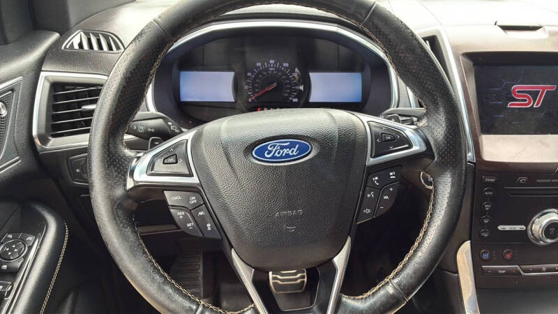 2019 Ford Edge ST