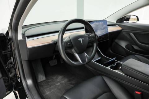 2019 Tesla Model 3 Mid Range