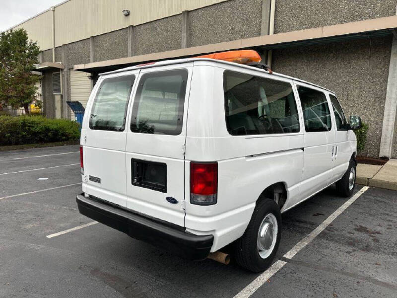 2006 Ford E-Series E-350 SD XL