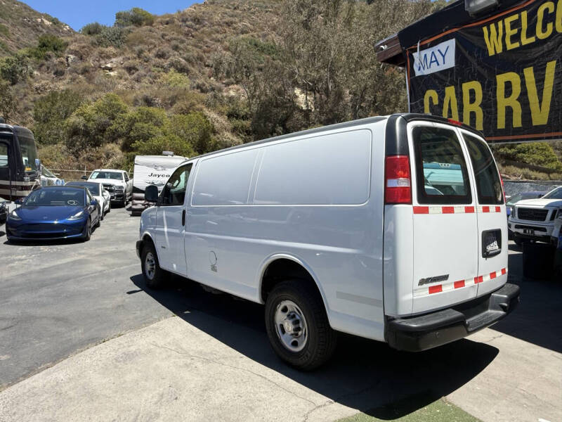 2020 Chevrolet Express 2500