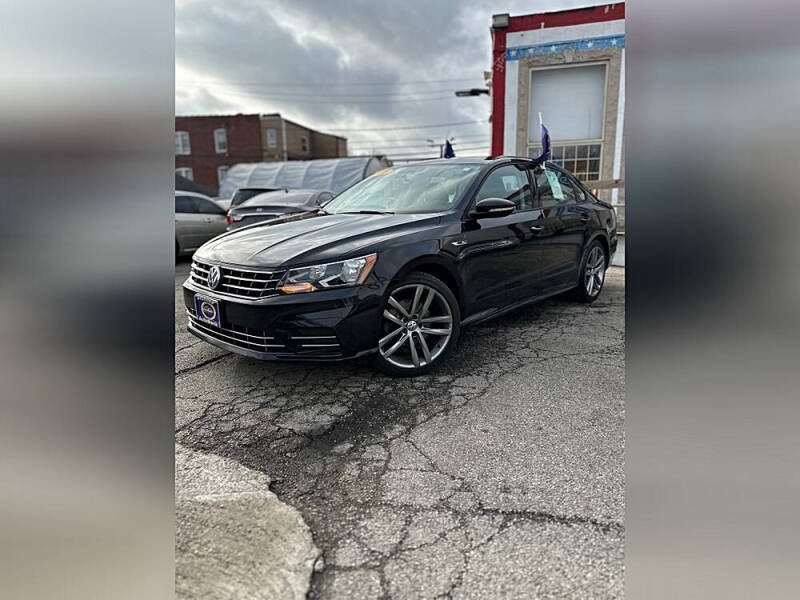 2018 Volkswagen Passat 2.0T R-Line