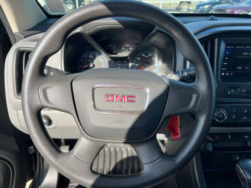 2022 GMC Canyon Elevation Standard