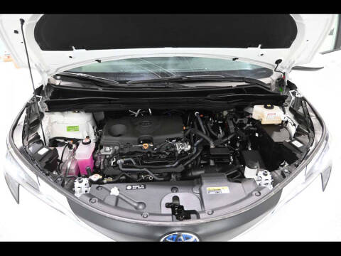 2025 Toyota Sienna LE 8-Passenger