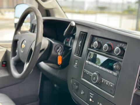 2018 Chevrolet Express 2500