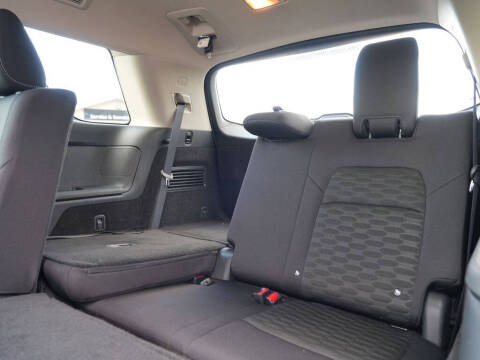 2024 Nissan Pathfinder S