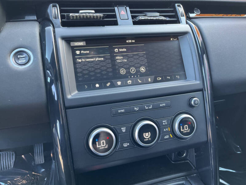 2020 Land Rover Discovery SE