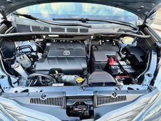 2014 Toyota Sienna XLE 8-Passenger