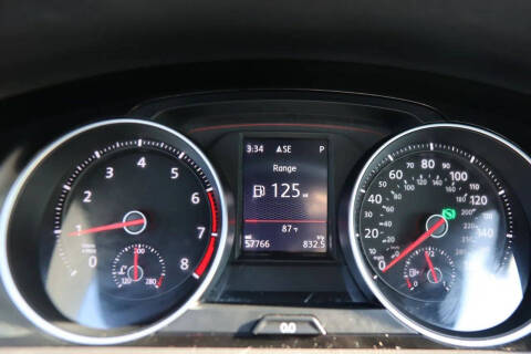 2017 Volkswagen Golf GTI S