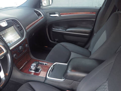 2012 Chrysler 300