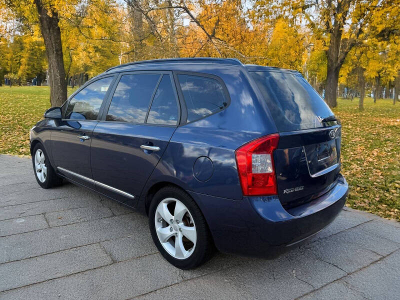 2007 Kia Rondo EX