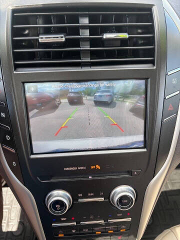 2017 Lincoln MKC Select