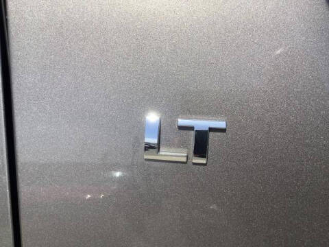 2011 Chevrolet Suburban LT