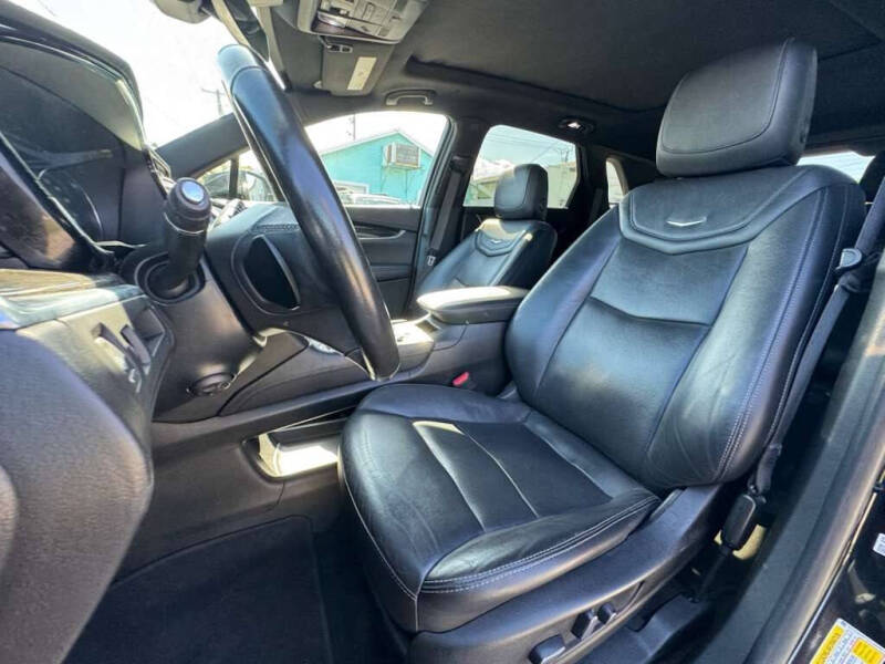 2020 Cadillac XT5 Premium Luxury