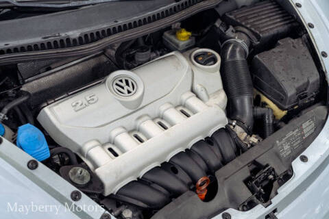 2010 Volkswagen New Beetle