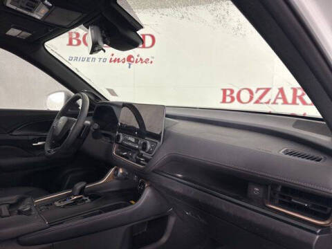 2025 Toyota Grand Highlander Hybrid MAX Platinum