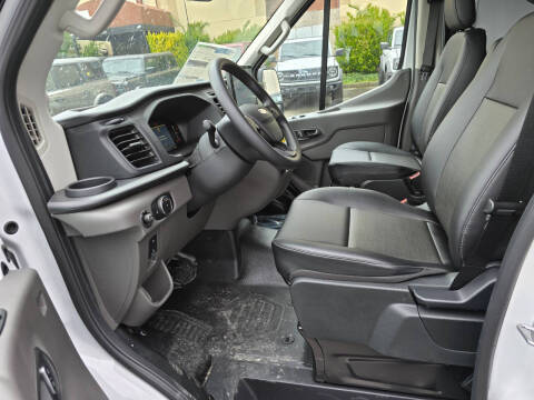 2026 Ford Transit 250