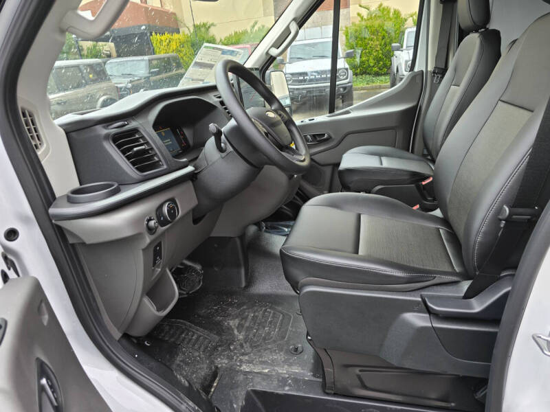 2026 Ford Transit 250