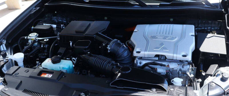 2022 Mitsubishi Outlander PHEV SEL