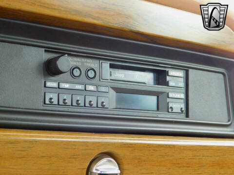 1989 Jeep Grand Wagoneer