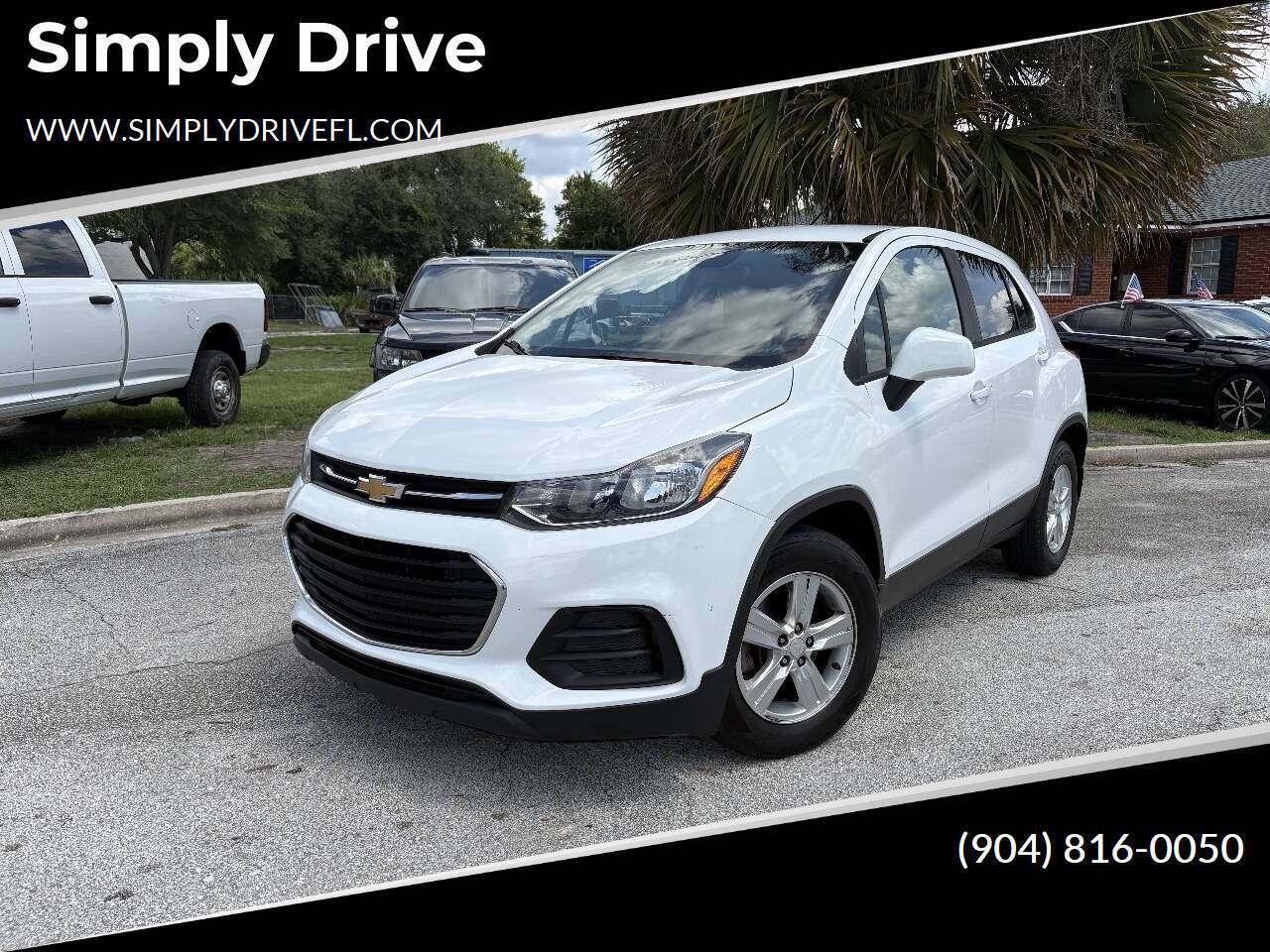 Summit White 2019 Chevrolet Trax SUV / Crossover Front-Wheel Drive 6-Speed Automatic