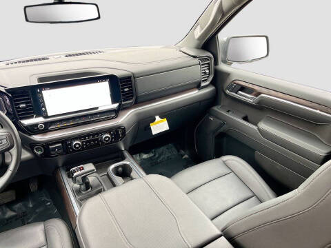 2025 GMC Sierra 1500