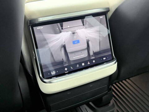 2023 Tesla Model X Plaid