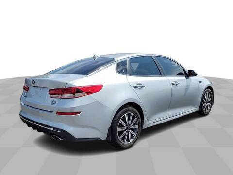 2019 Kia Optima LX